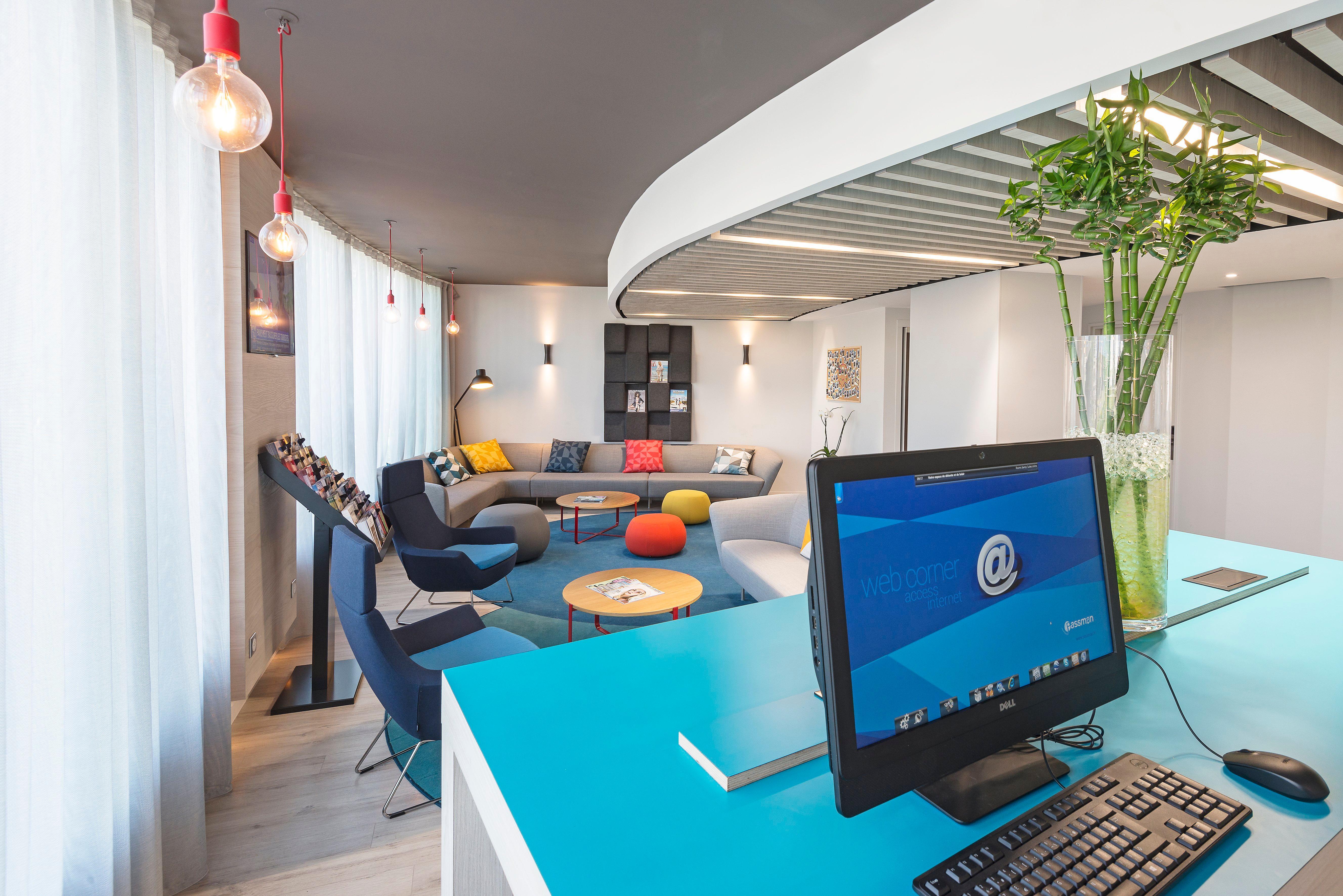 Holiday Inn Express Paris - Velizy By Ihg Esterno foto