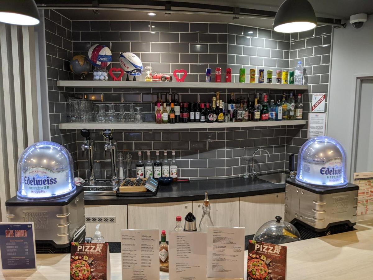 Holiday Inn Express Paris - Velizy By Ihg Esterno foto