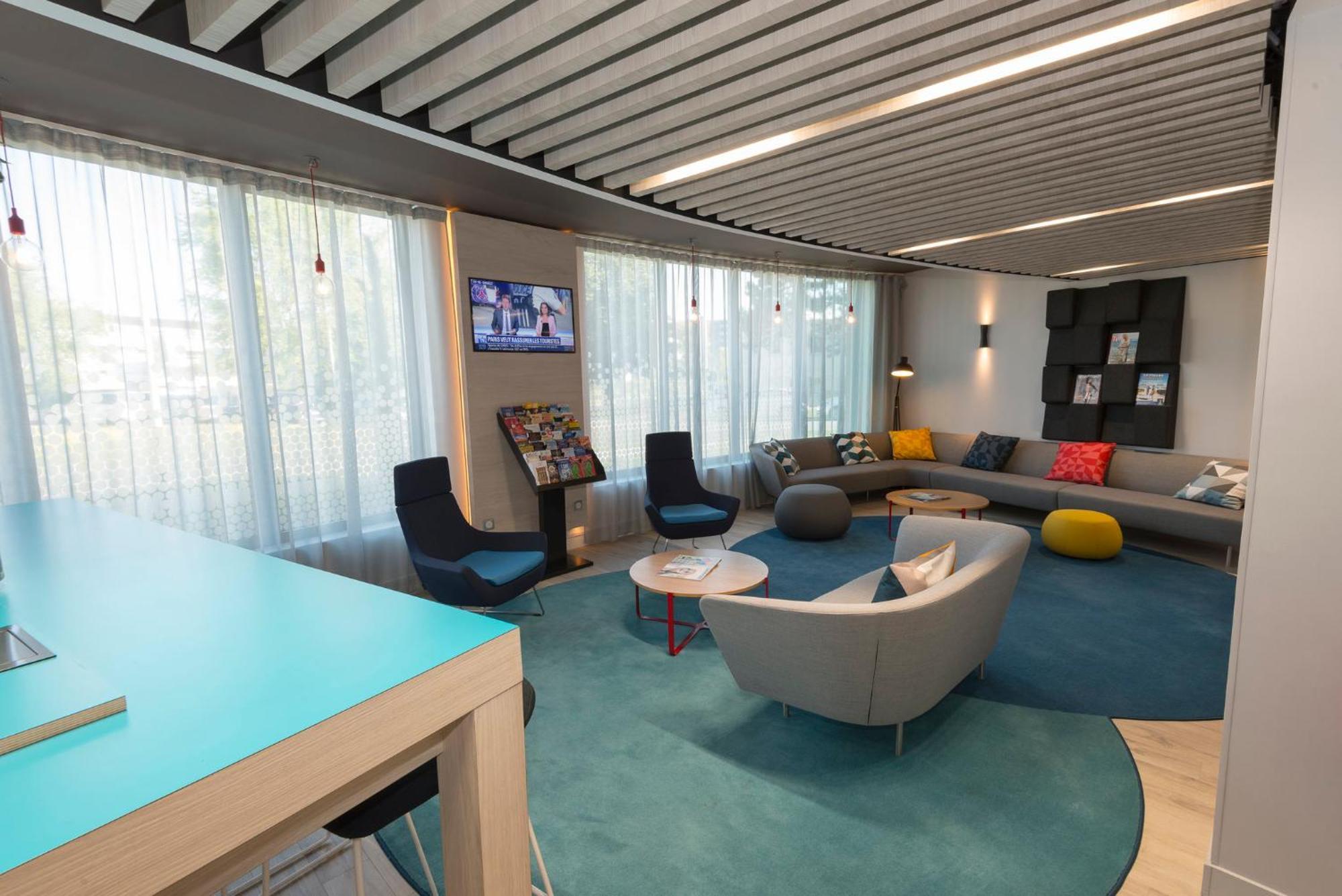 Holiday Inn Express Paris - Velizy By Ihg Esterno foto